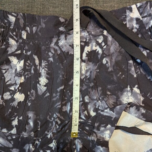 Lululemon Breakaway Shorts 2 | Dusk Dye Print | Swift Ultra - Picture 7 of 9